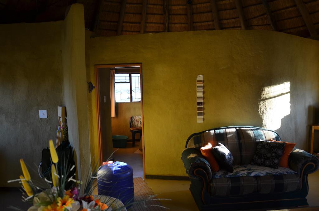 Bama Lodge Rietfontein エクステリア 写真