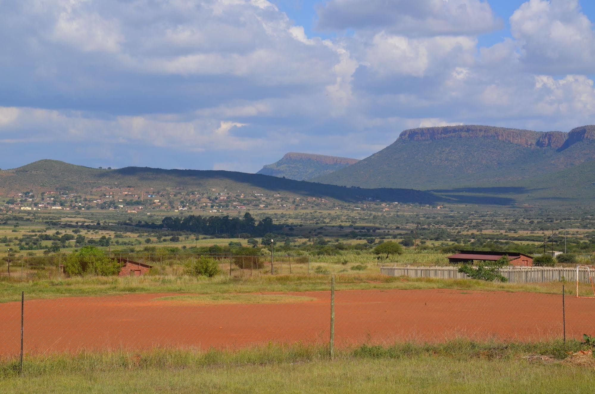 Bama Lodge Rietfontein エクステリア 写真