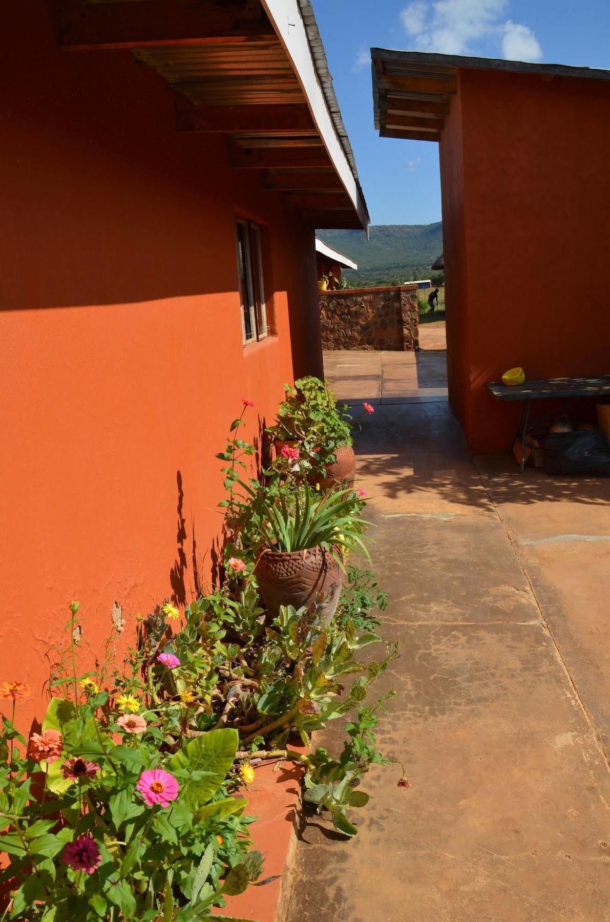 Bama Lodge Rietfontein エクステリア 写真